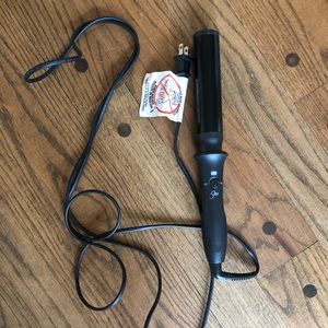 Sultra Bombshell 1.5” Rod Curling Iron